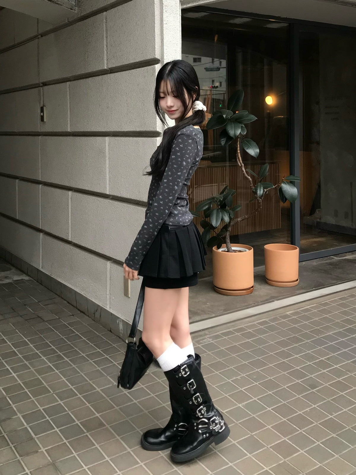 フラワーレースカットソー