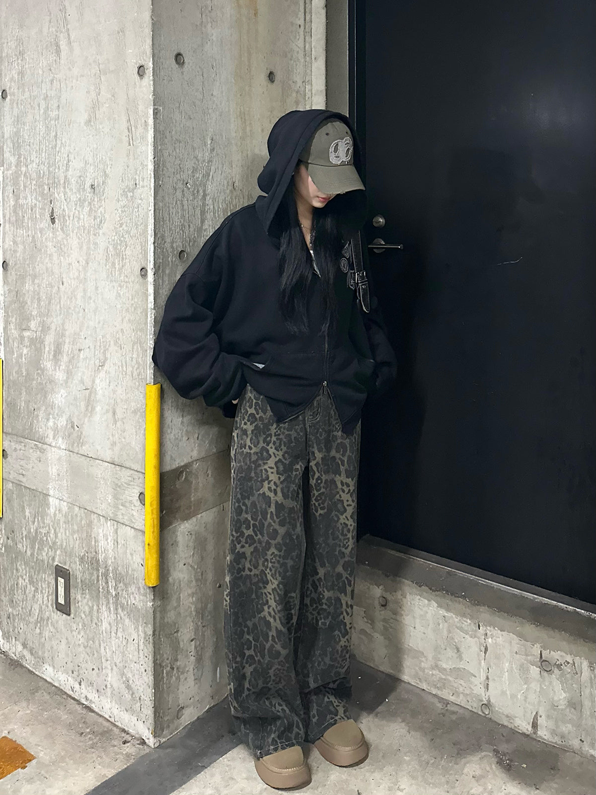 Leopard Wide Denim Pants