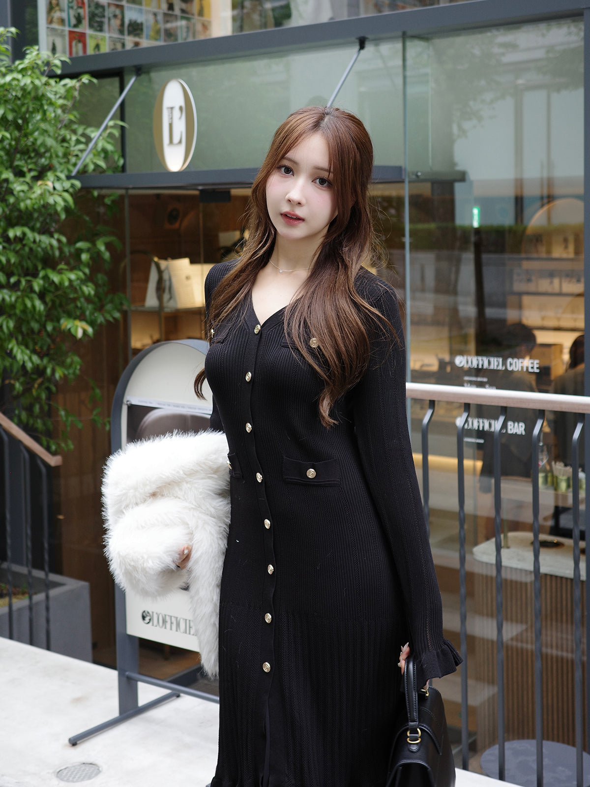 ゴールドボタンリブニットワンピース – ANDOR ONLINE