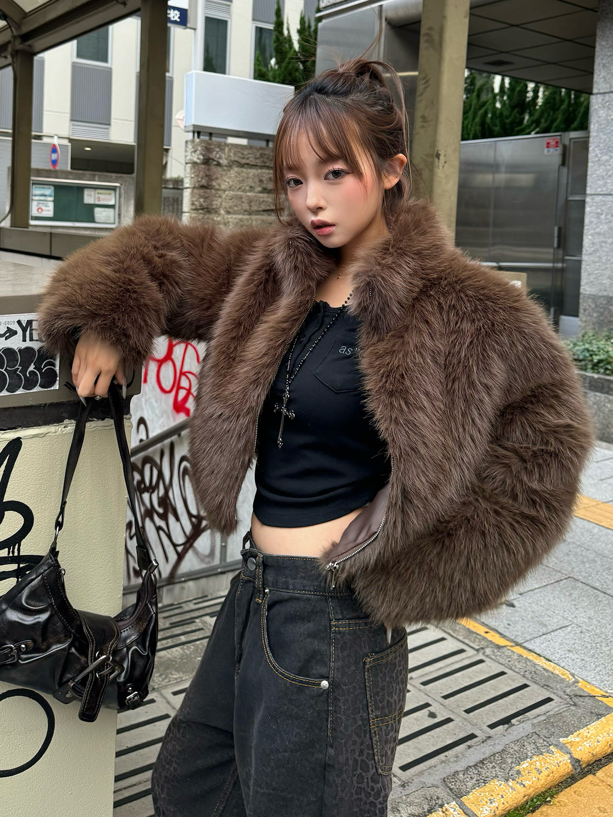 ファーライクスタンドショートブルゾン – ANDOR ONLINE