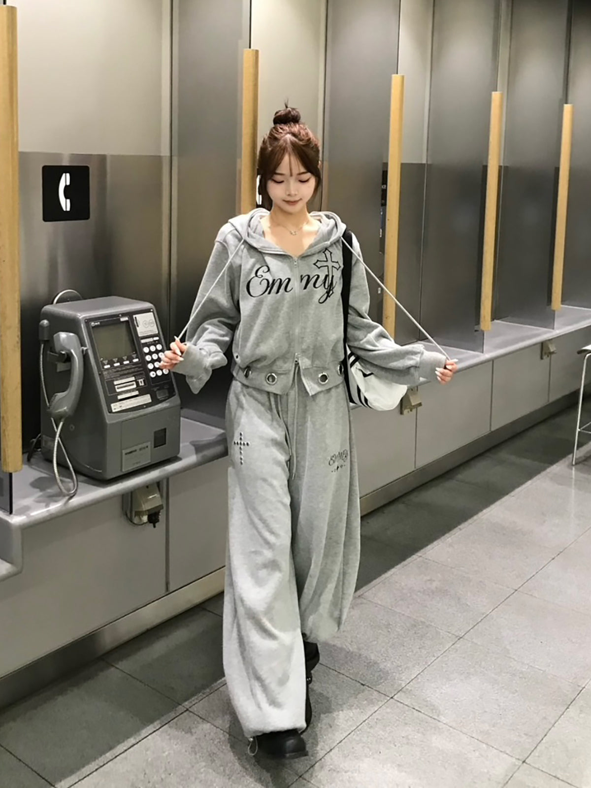 ロゴスウェットセットアップ