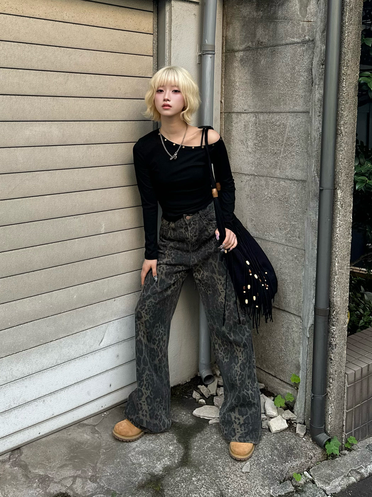 スタッズギャザーワンショルカットソー