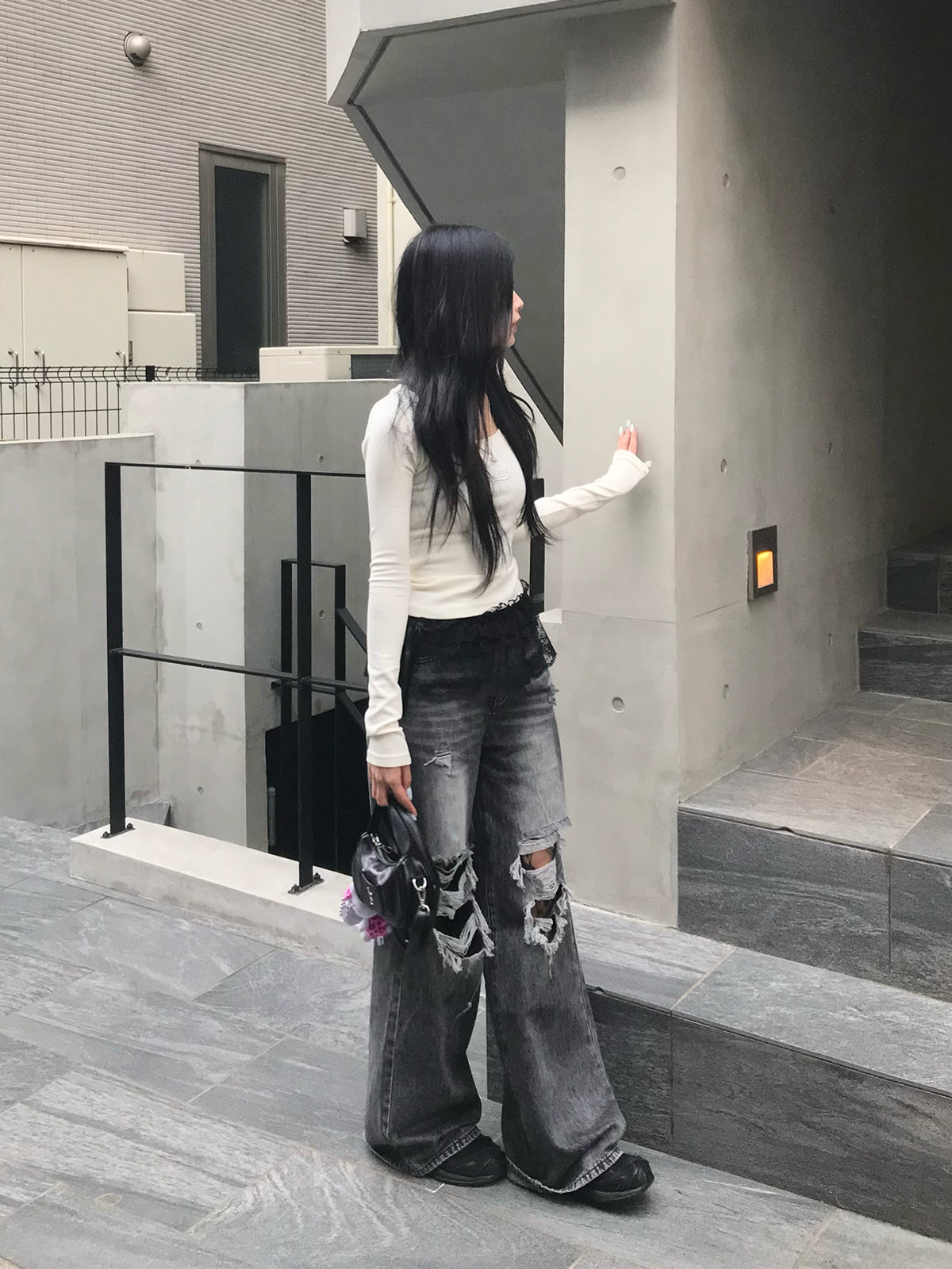 レイヤードレースダメージデニムパンツ