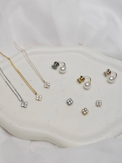 2wayクロヴィアマグネットピアス