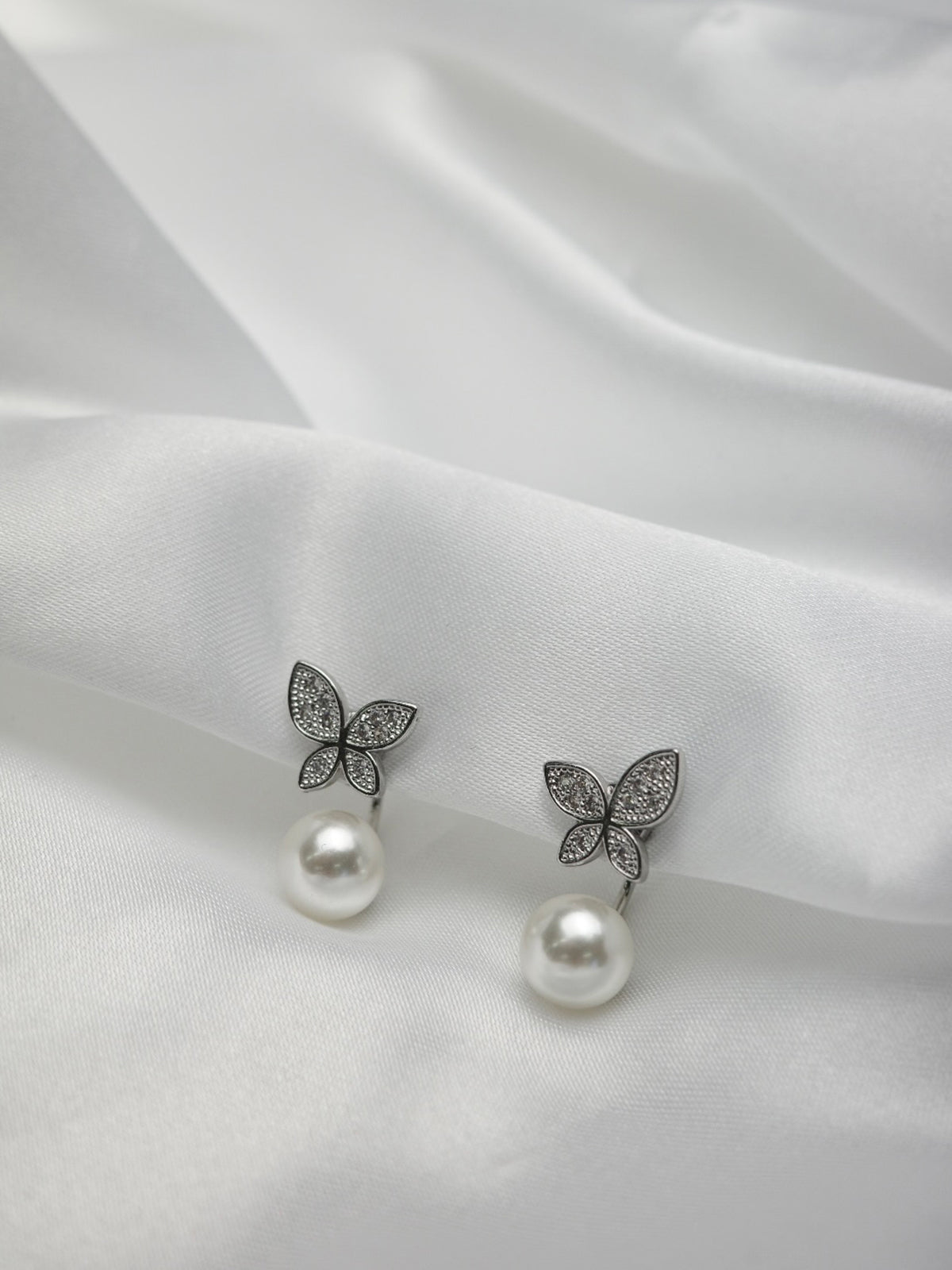 2wayパピヨンマグネットピアス