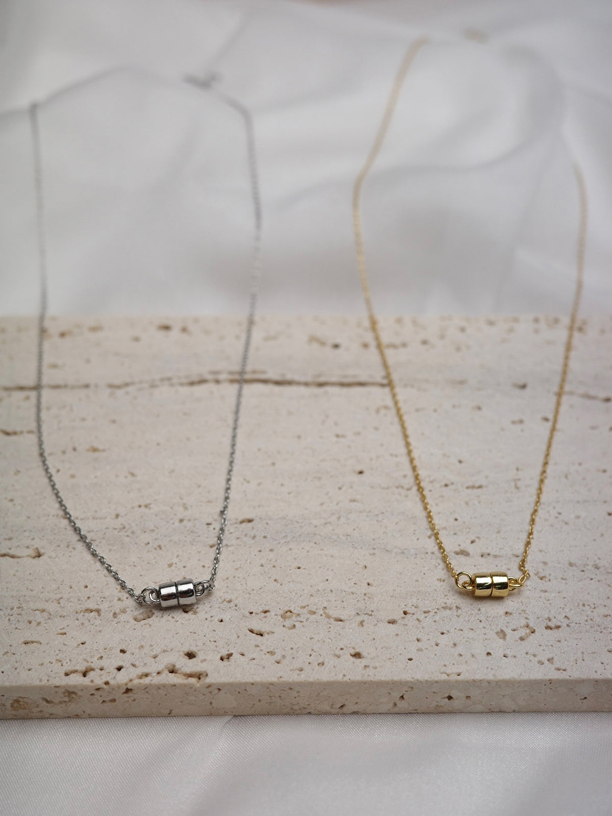 トリプルパールネックレス