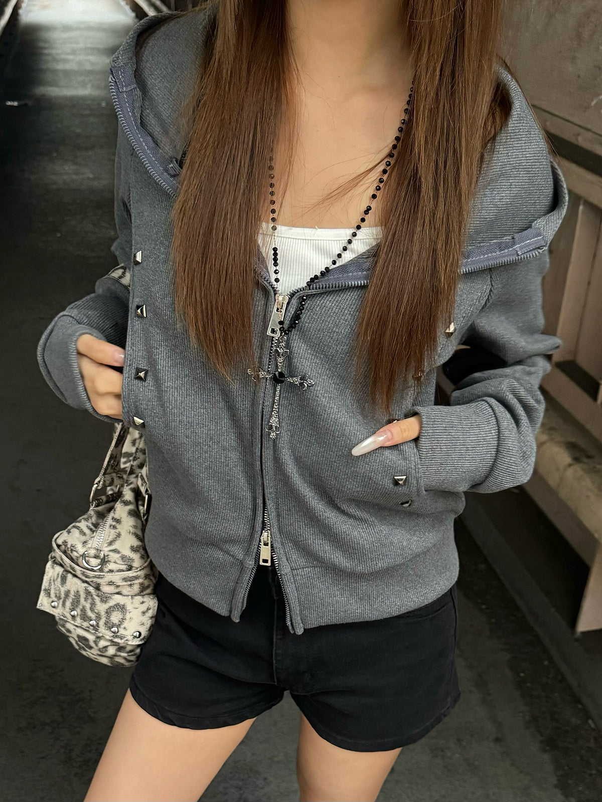 スタッズダブルジップリブパーカー