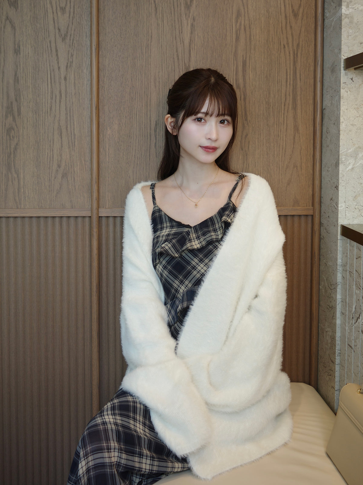 ファーライクカーディガン