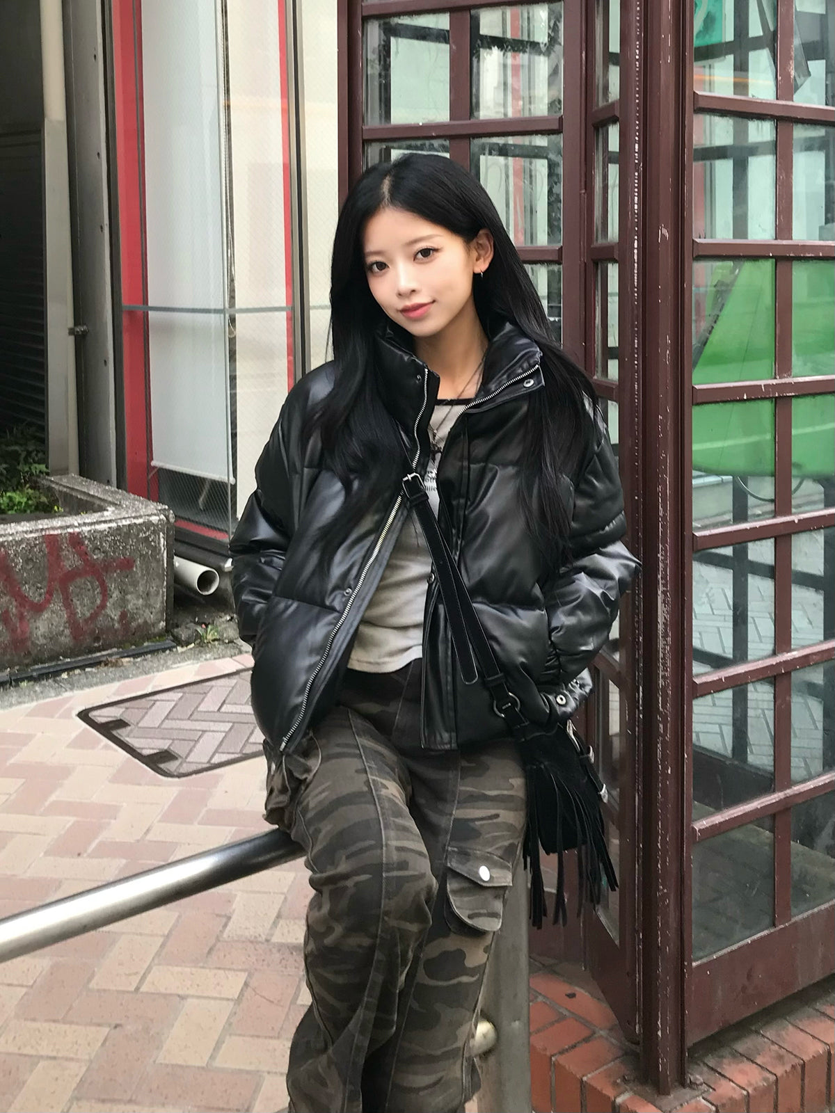 皮革触感加厚短款夹克