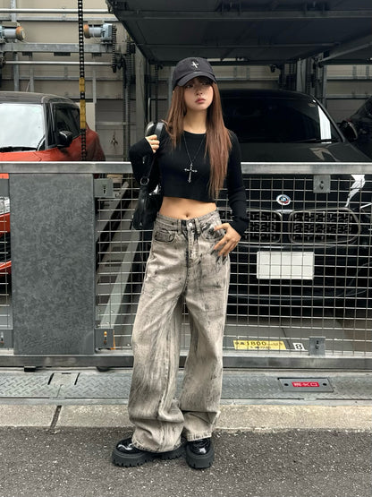 グレーウォッシュデニムパンツ