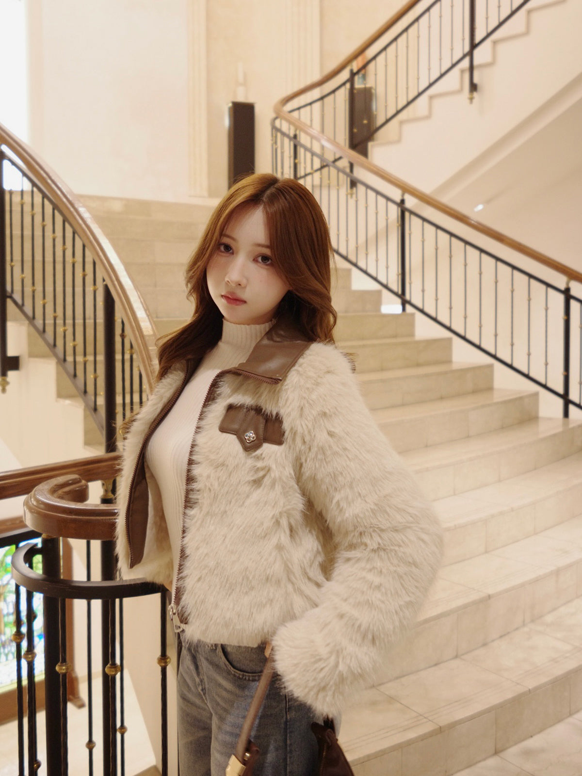 ファータッチレザーカラーコート