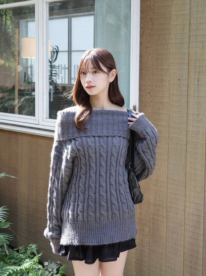 オフショルダーケーブルニット