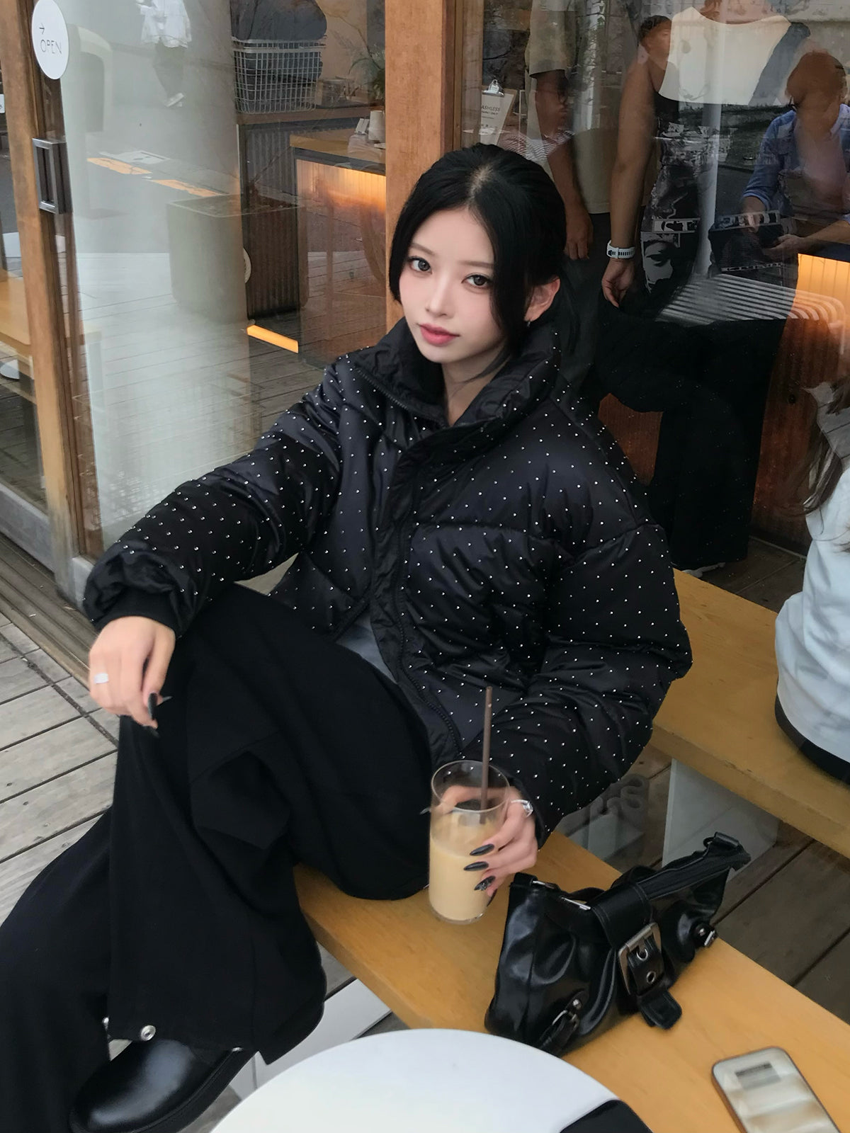 emmy ラインストーンパデッドブルゾン ラインストーンパデッドブルゾン – ANDOR ONLINE