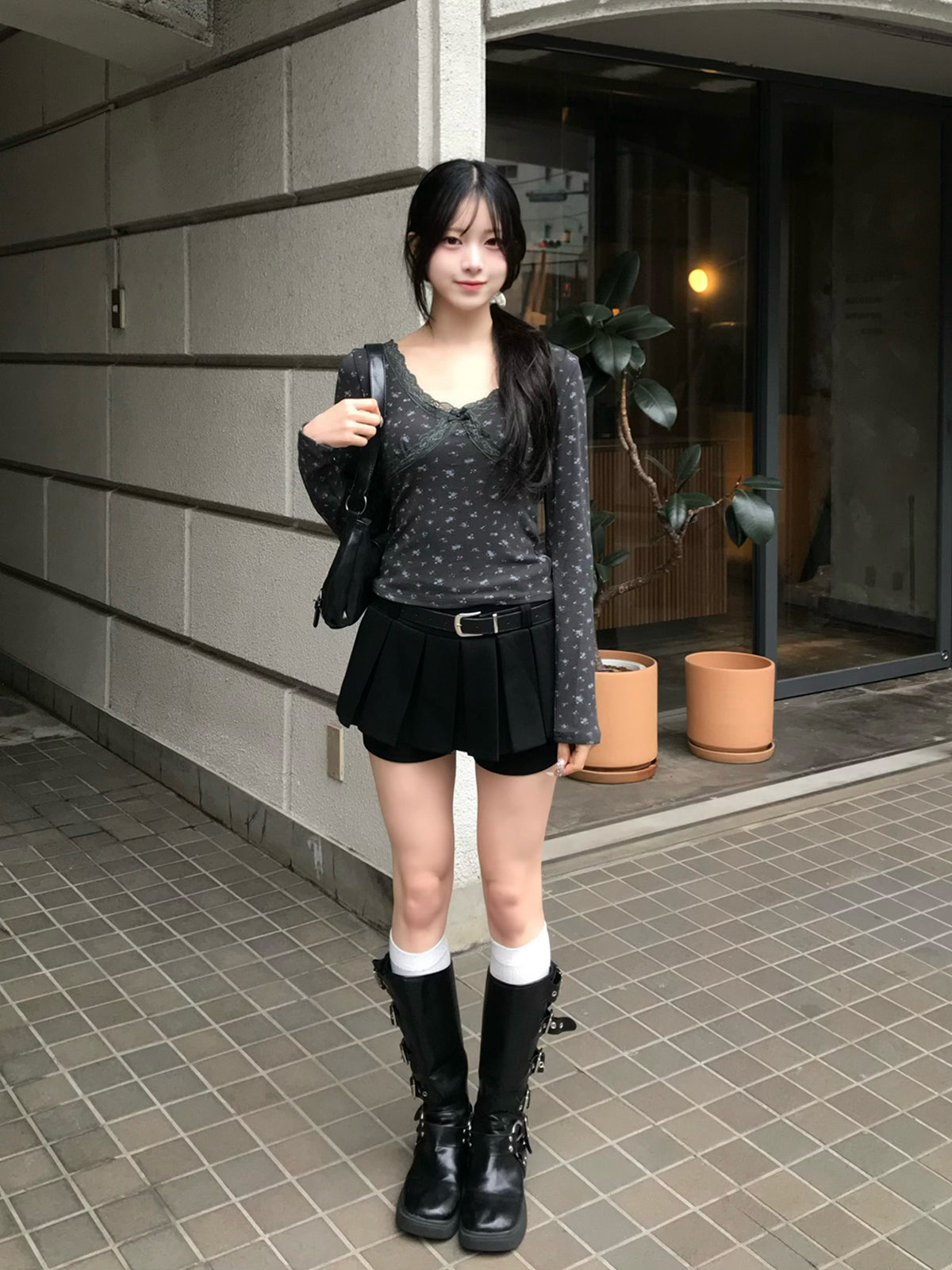 フラワーレースカットソー