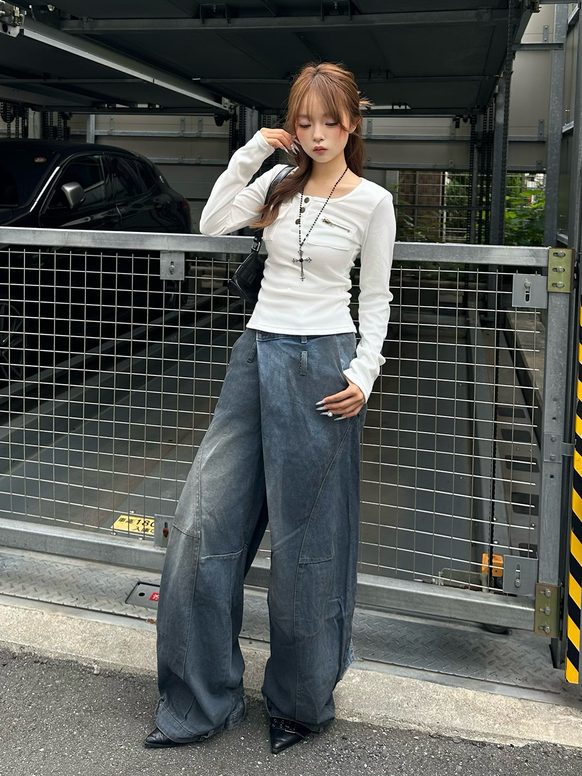 クロスウエストワイドカーブデニムパンツ – ANDOR ONLINE