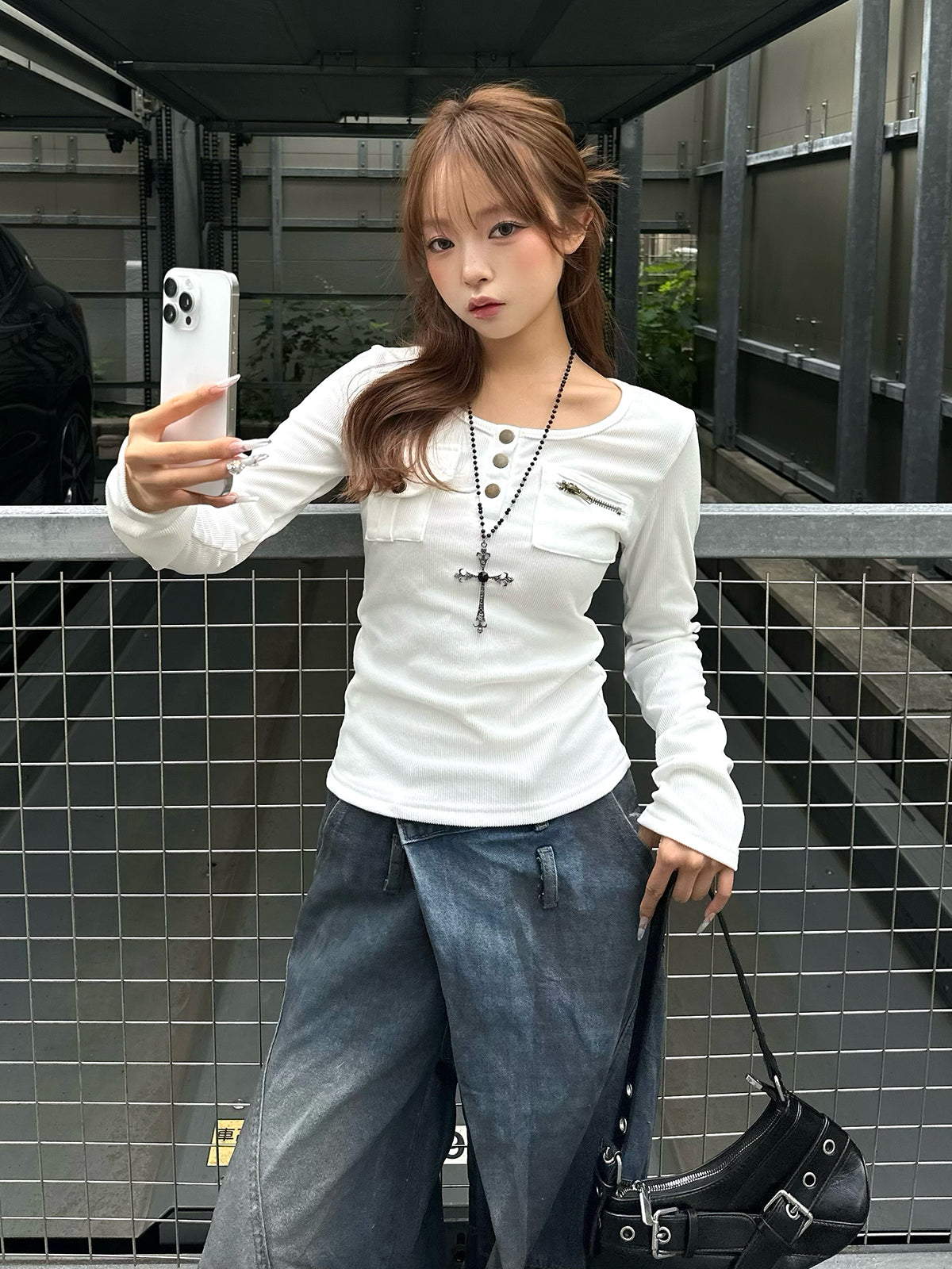 ヘンリーネックポケットリブカットソー