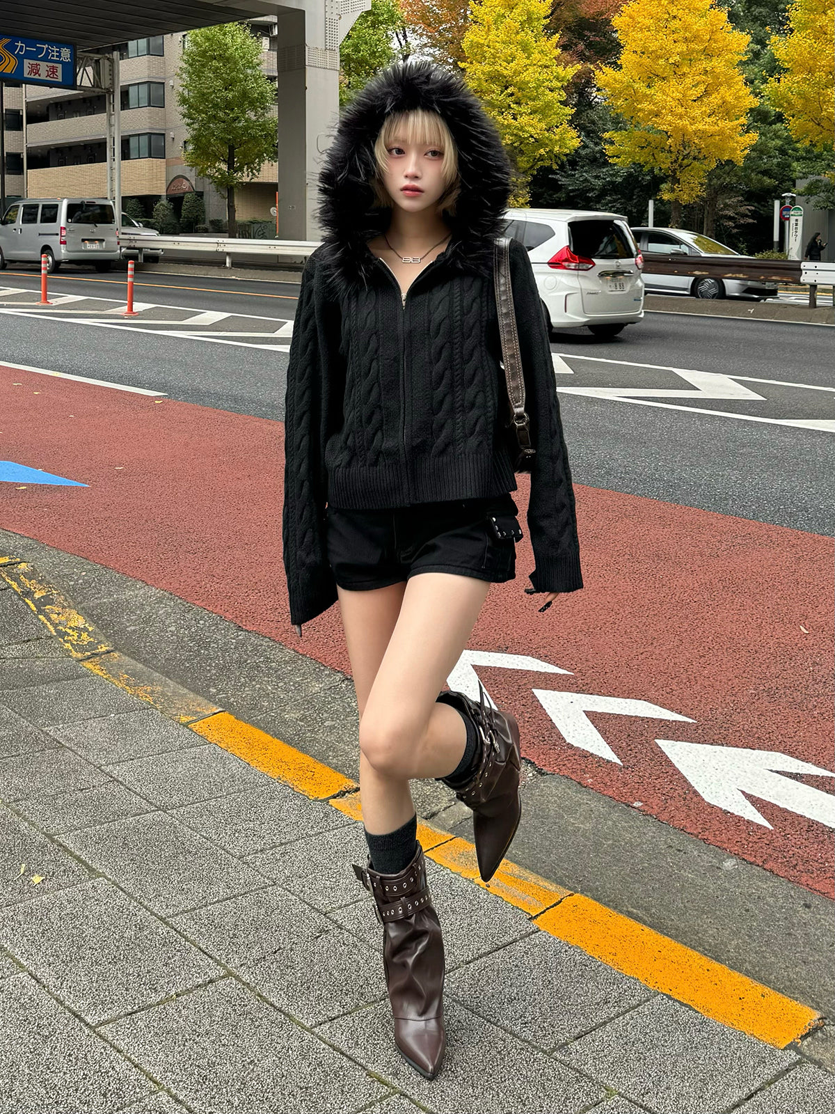 ツイストニットファータッチフーディーパーカー