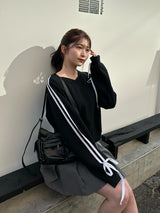 Ribbon sleeve side line sweatshirt - black