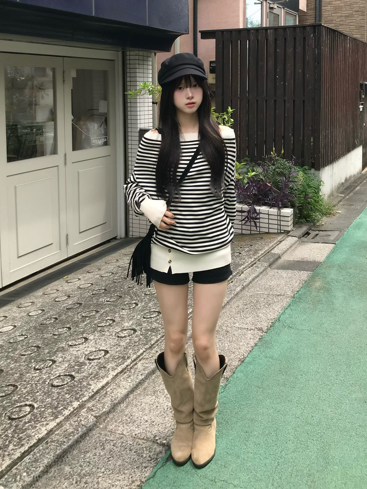 オフショルボーダーボタンニット