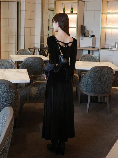 12/11★Size 백 오픈 벨벳 원피스