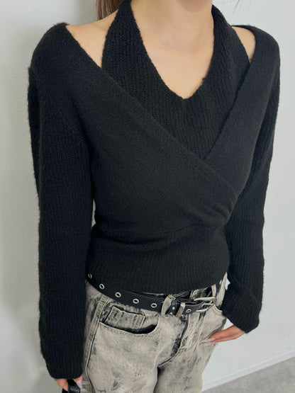 ホルターネックカシュクールニット