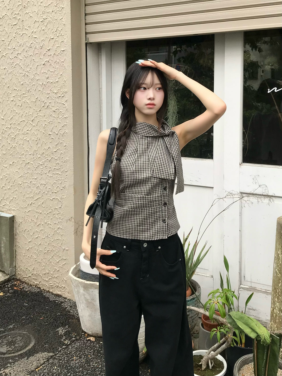 チェックボウタイノースリーブブラウス