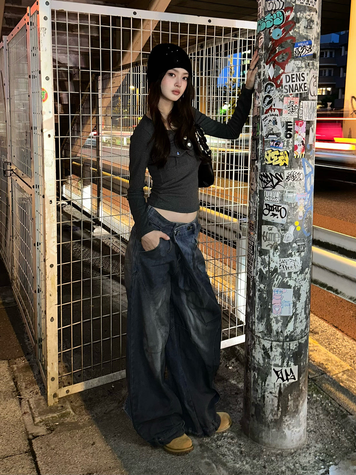 クロスウエストワイドカーブデニムパンツ – ANDOR ONLINE