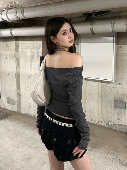 ホルターネックボーダードッキングカットソー