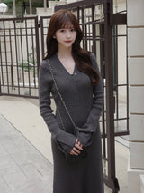 フロントボタンフレアニットワンピース【予約】 - グレー【12月下旬予約】