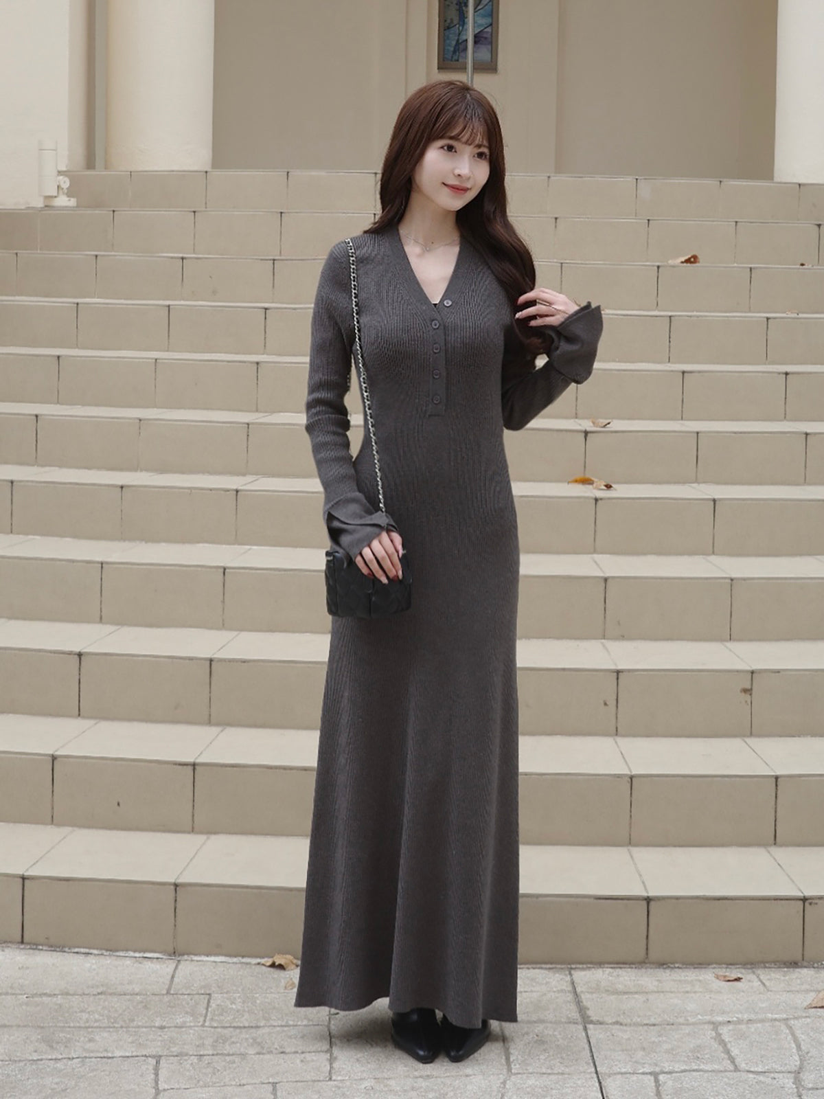 フロントボタンフレアニットワンピース – ANDOR ONLINE