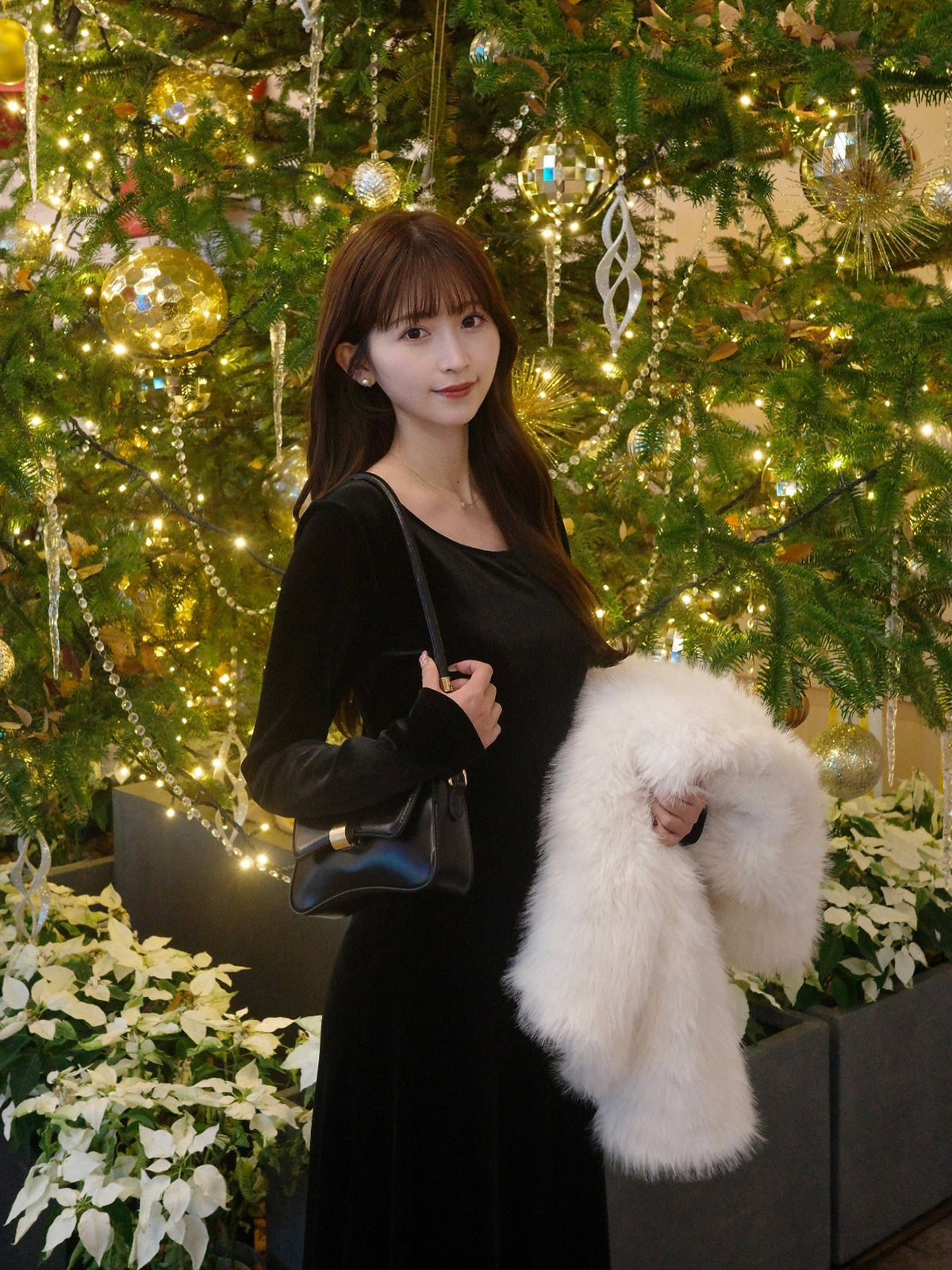 holidayandholiday  バックオープンベロアワンピース バックオープンベロアワンピース – ANDOR ONLINE