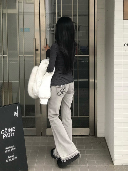 ローライズエンブロイダリーデニムパンツ