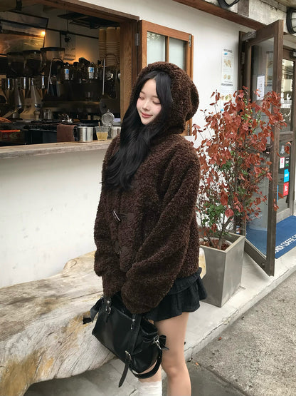 贵宾毛触感纽扣大衣