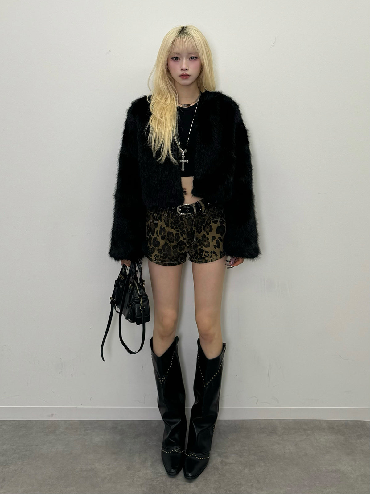 アウター – ANDOR ONLINE