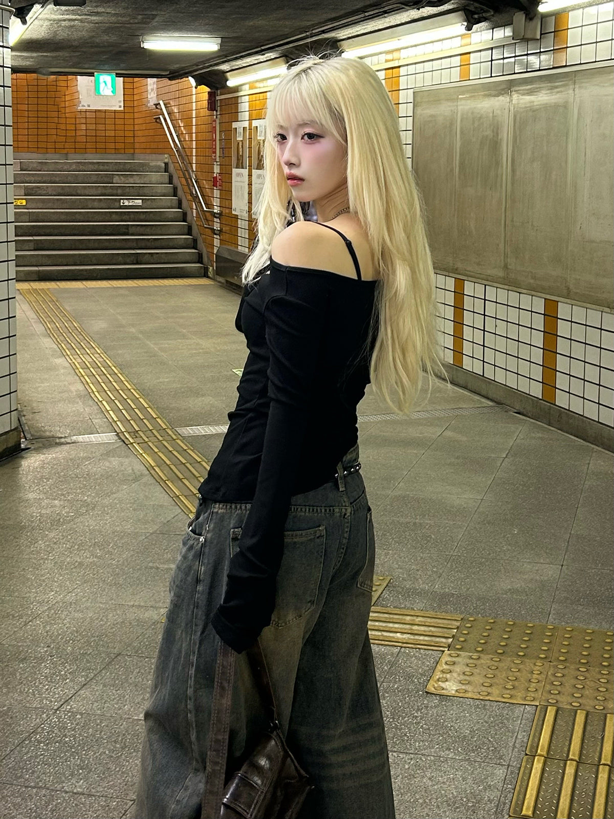 レースラインカットソー