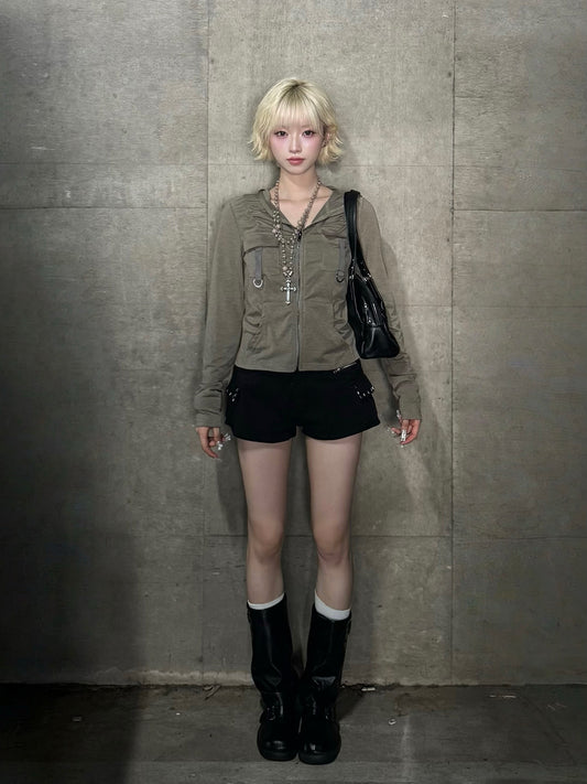 フラップポケットジップパーカー