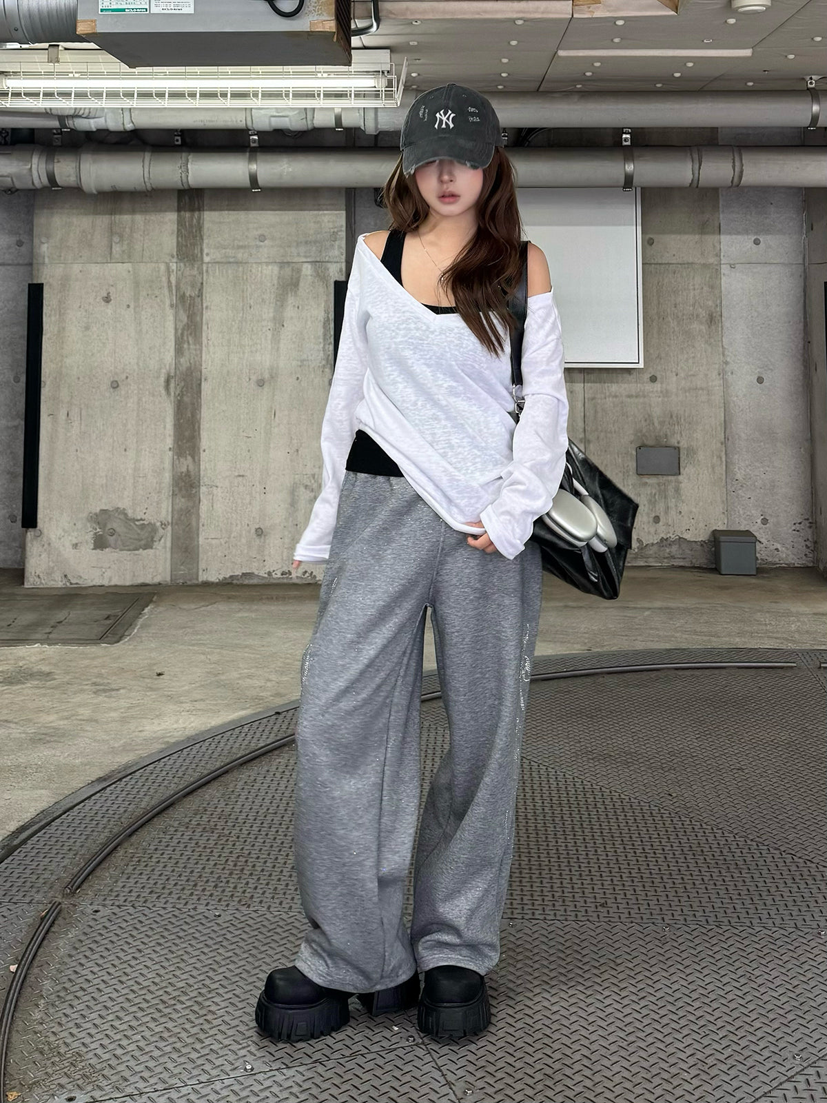 グリッターワイドスウェットパンツ