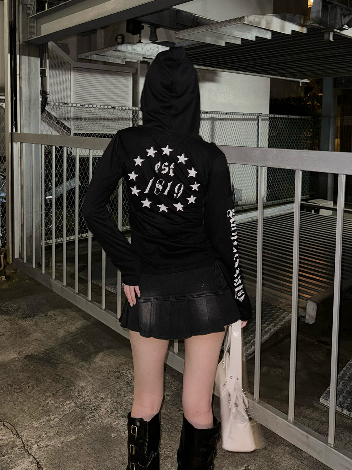 グラフィックフーディーカットソー