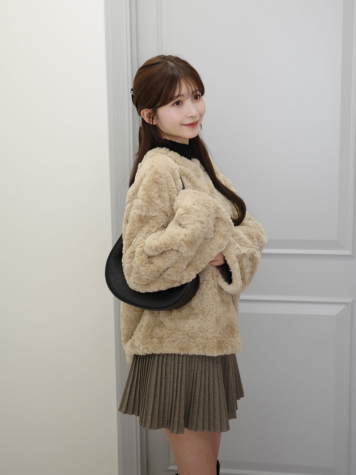 ソフトファータッチボタンコート – ANDOR ONLINE