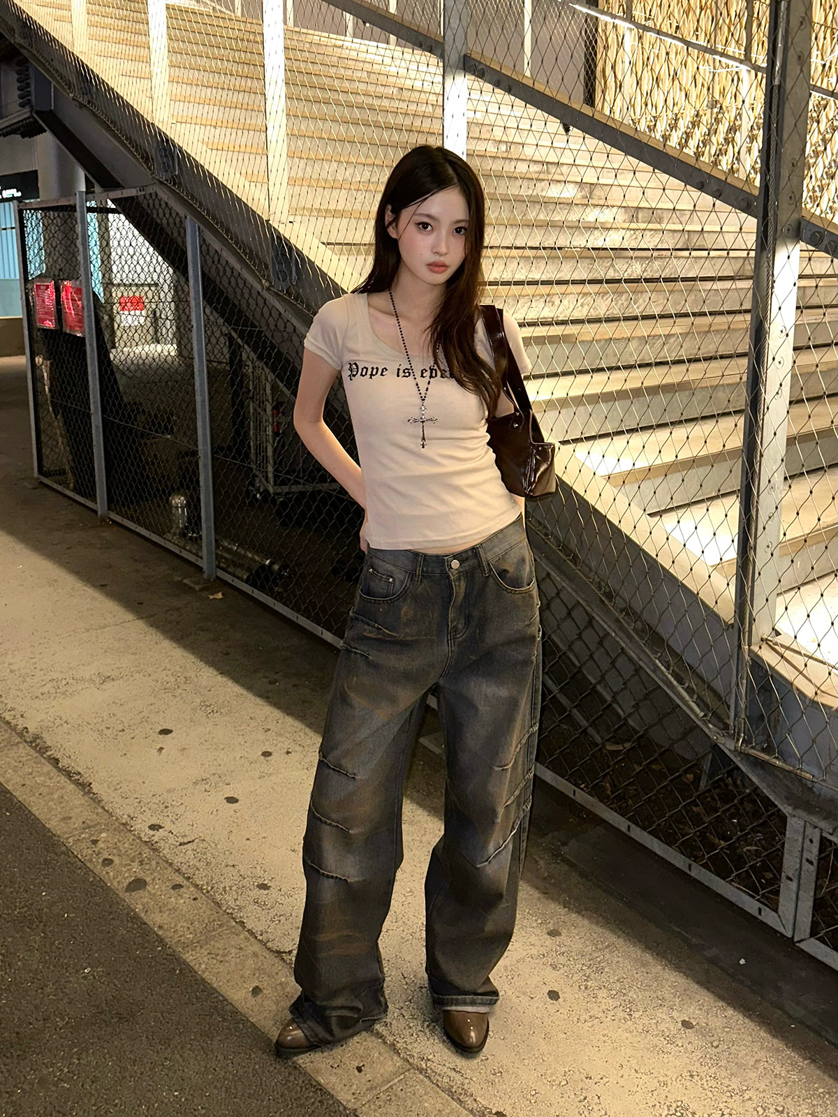 ダーティーウォッシュタックデニムパンツ