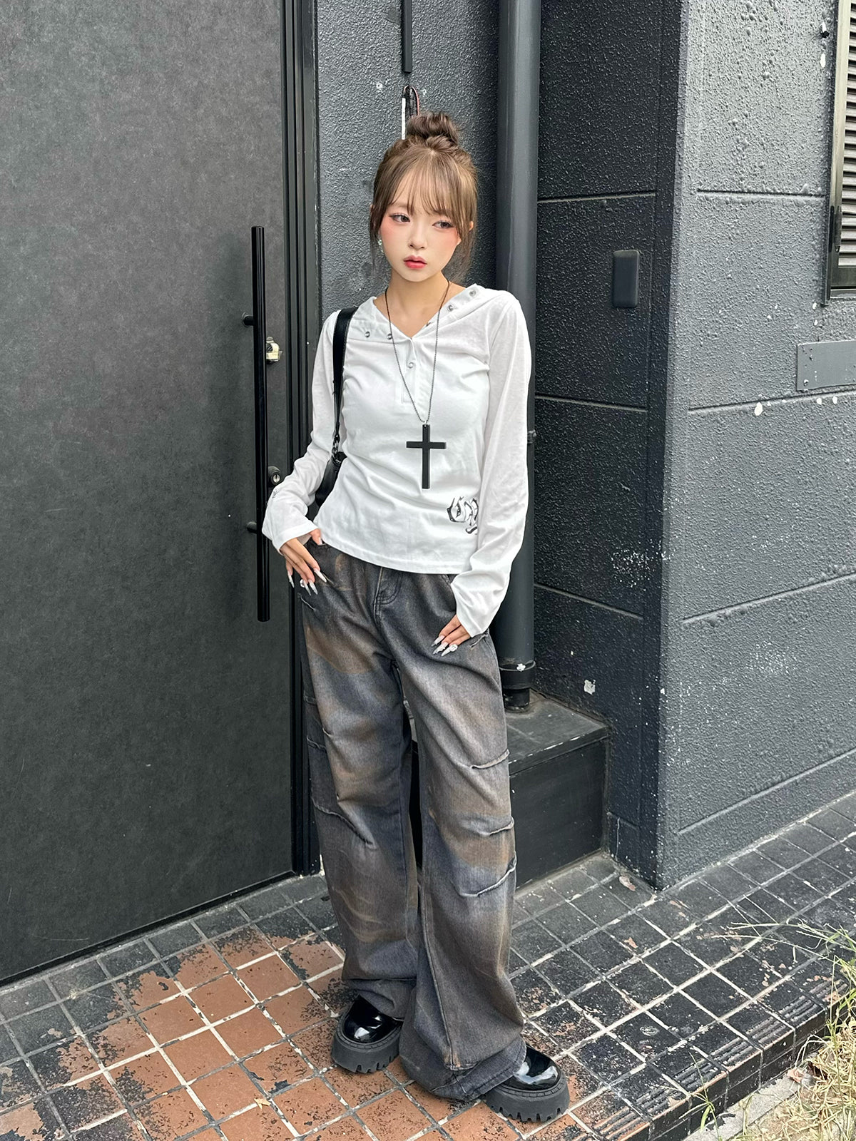 グラフィックフーディーカットソー