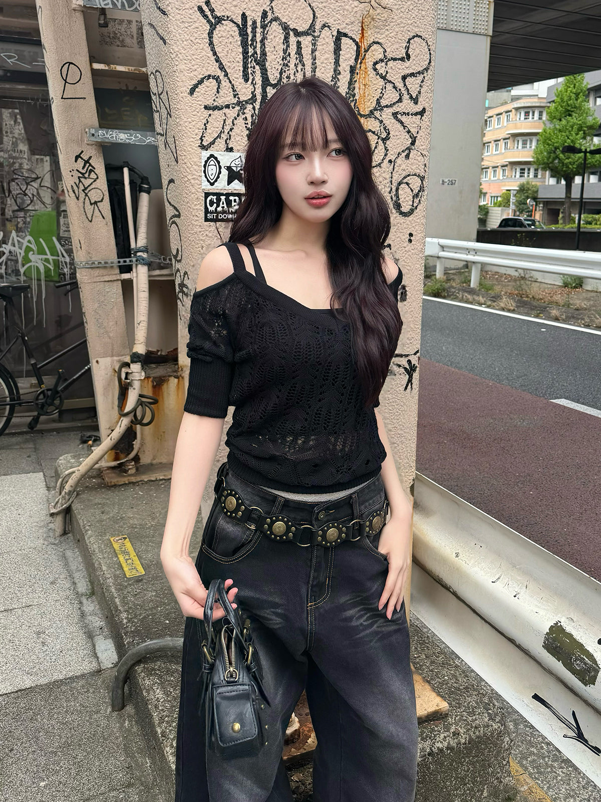 オープンショルダーメッシュニット