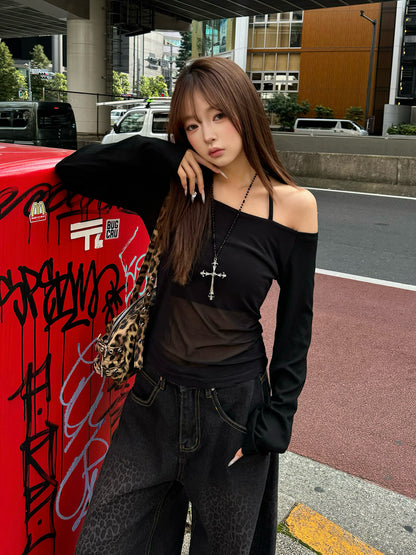 ホルターネックシースルーカットソー