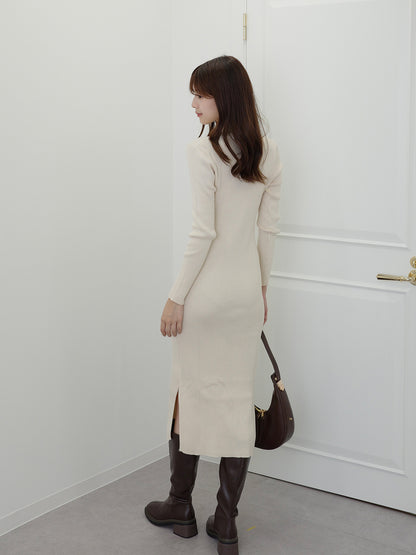 ホルターネックリブニットワンピース