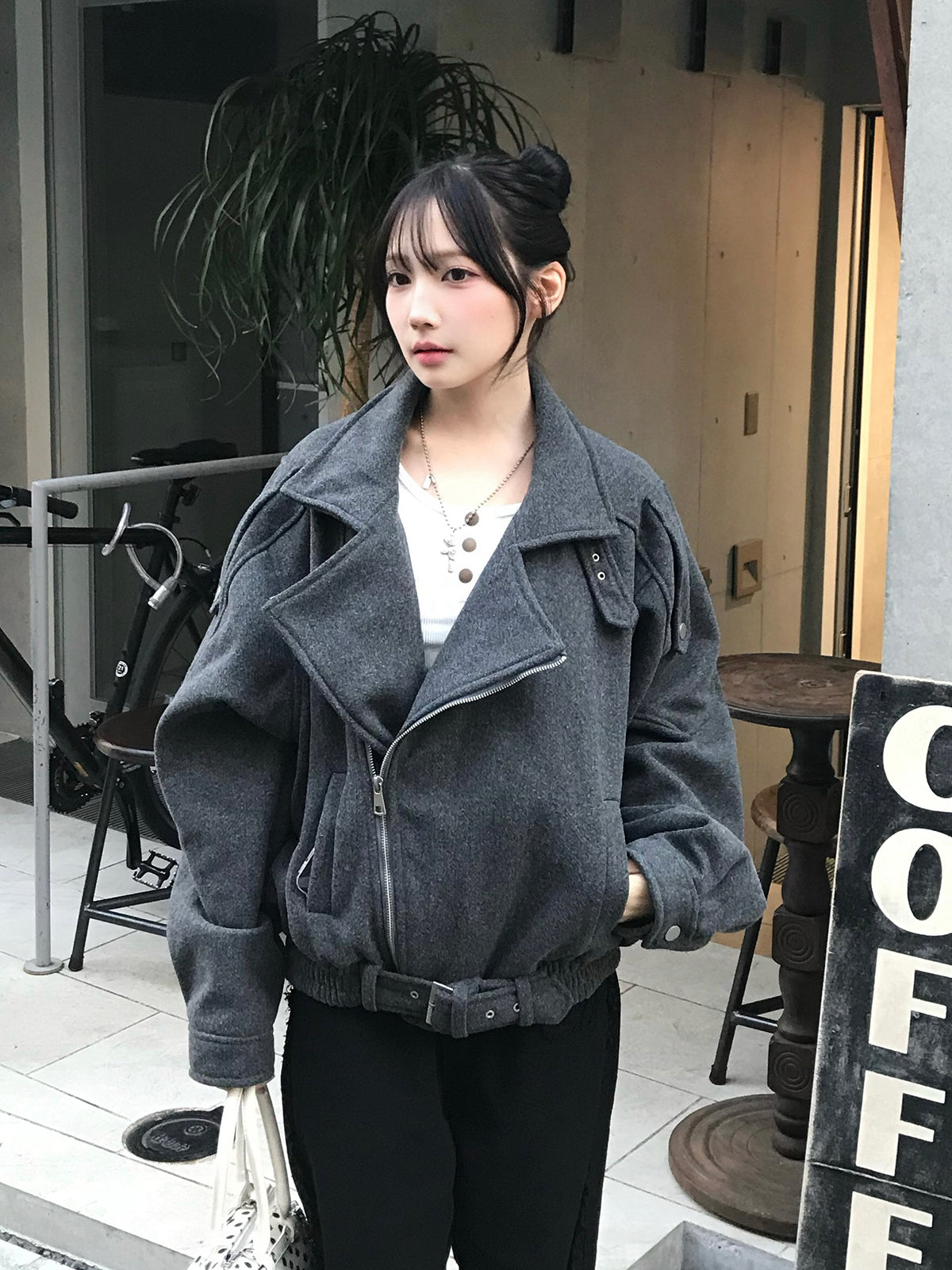 コート – ANDOR ONLINE