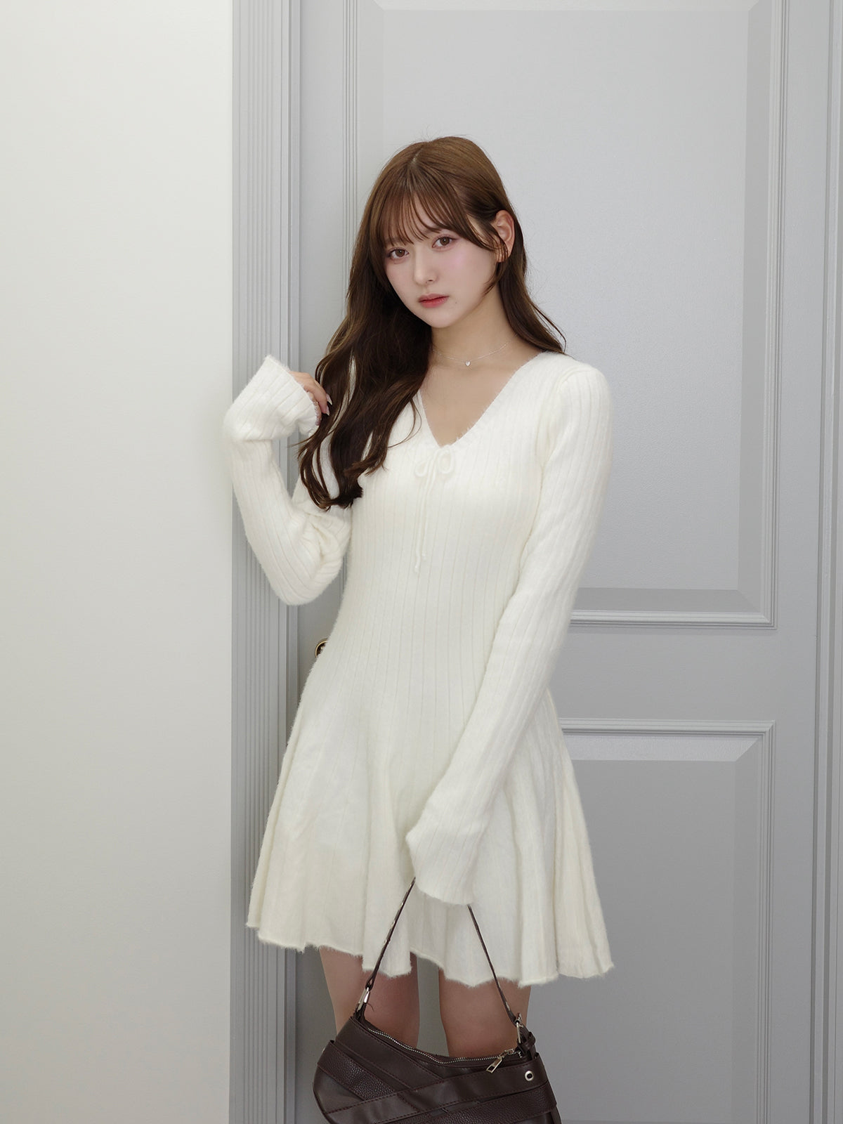 【新品タグ付】Shrimps コットン ミニワンピース 刺繍 オーガンザパネル 新品タグ付】Shrimps コットン ミニワンピース 刺繍 オーガンザパネル