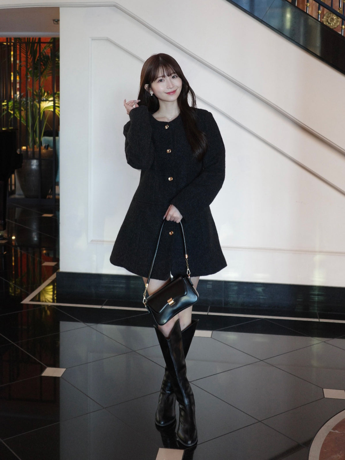 ゴールドボタンシルエットミドルコート – ANDOR ONLINE