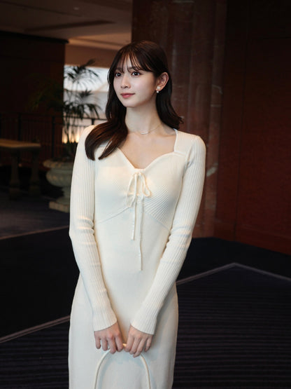 デザインネックリブニットワンピース