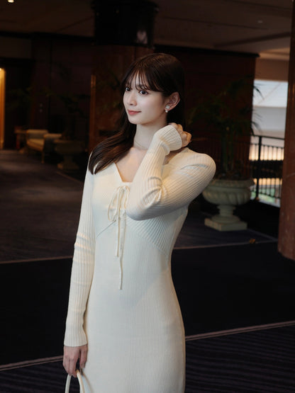 デザインネックリブニットワンピース