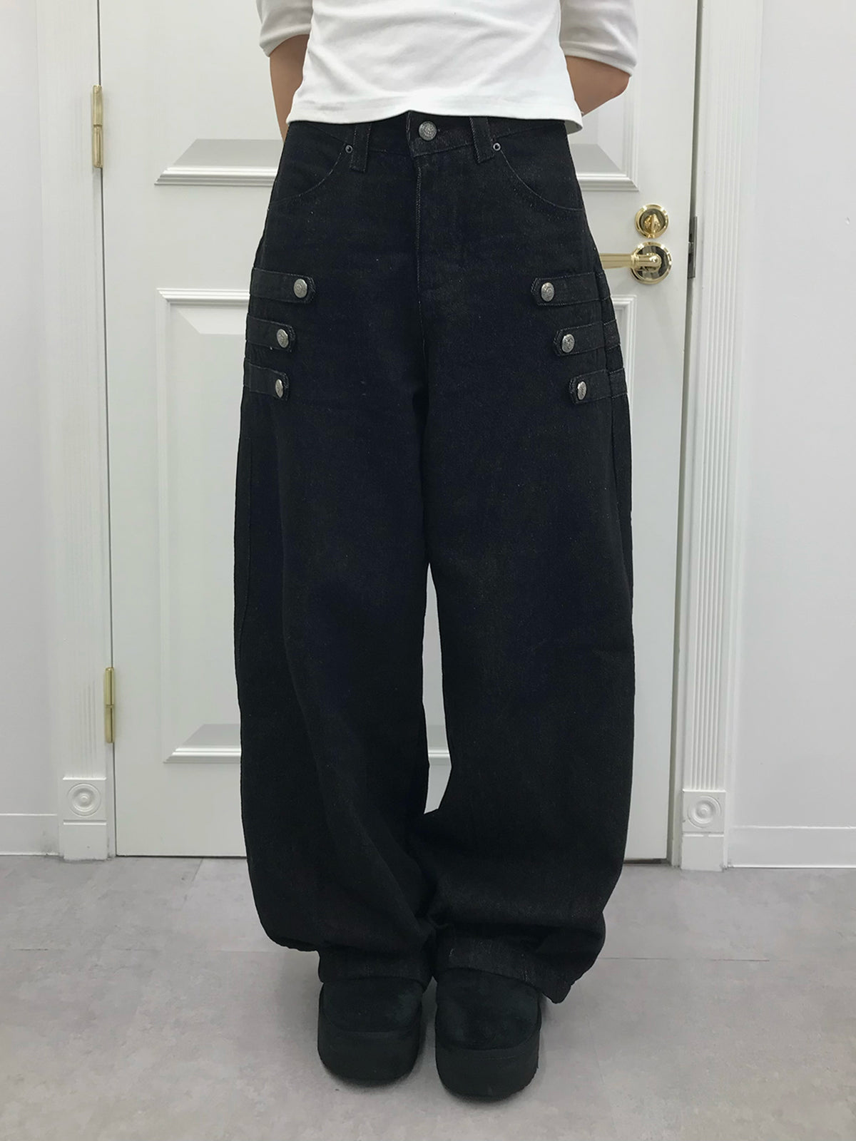 ナポレオンボタンワイドデニムパンツ